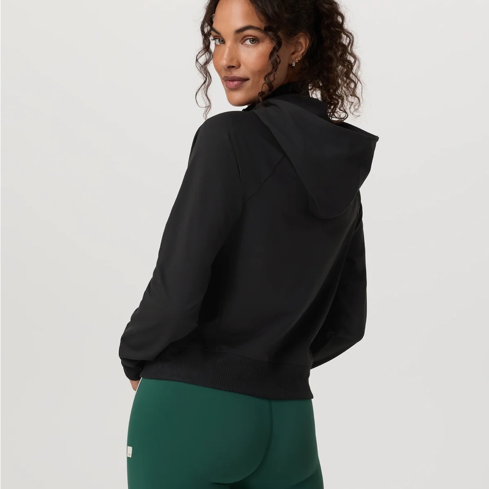 Vuori Daily Jacket - Picture 2 of 4